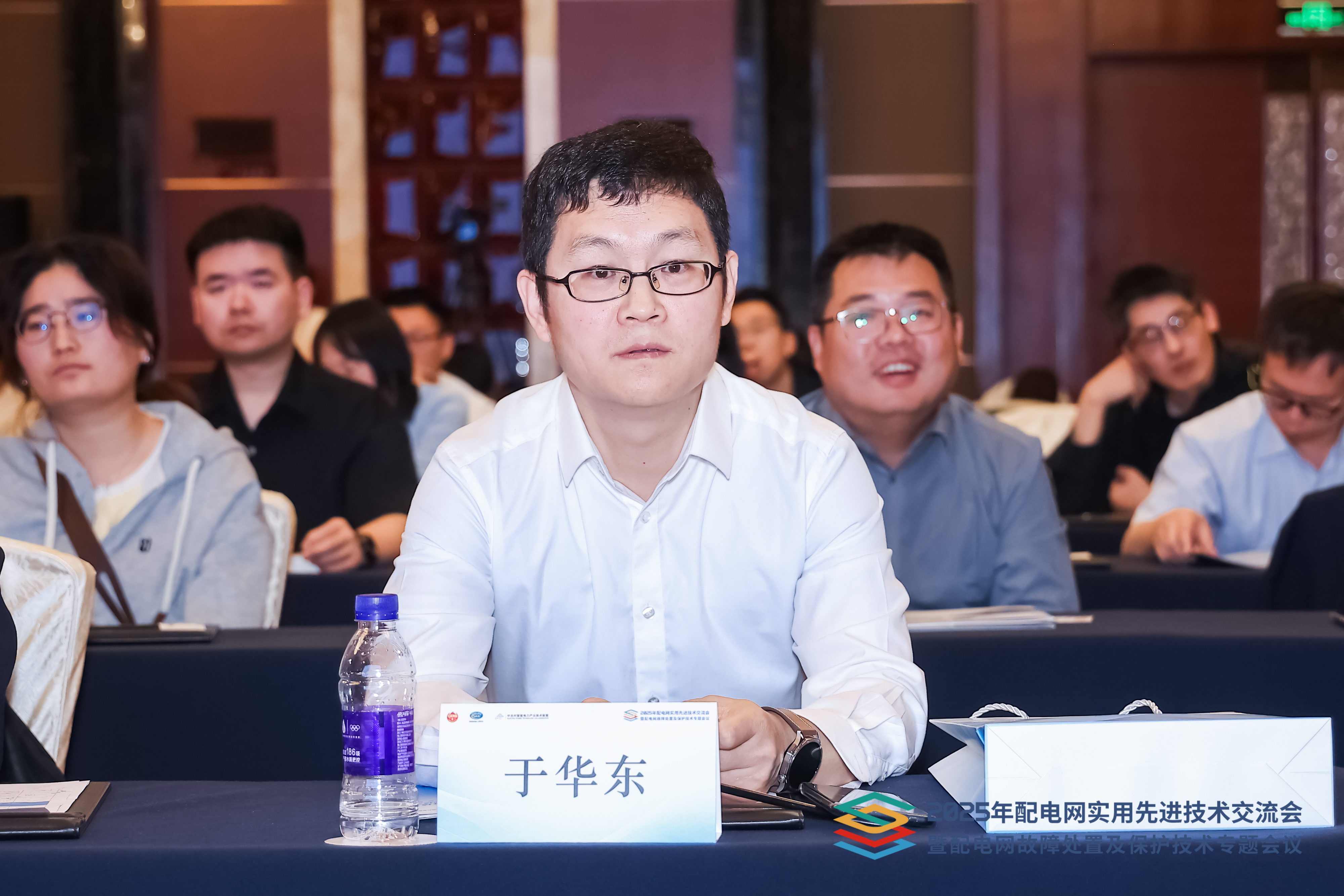 于华东