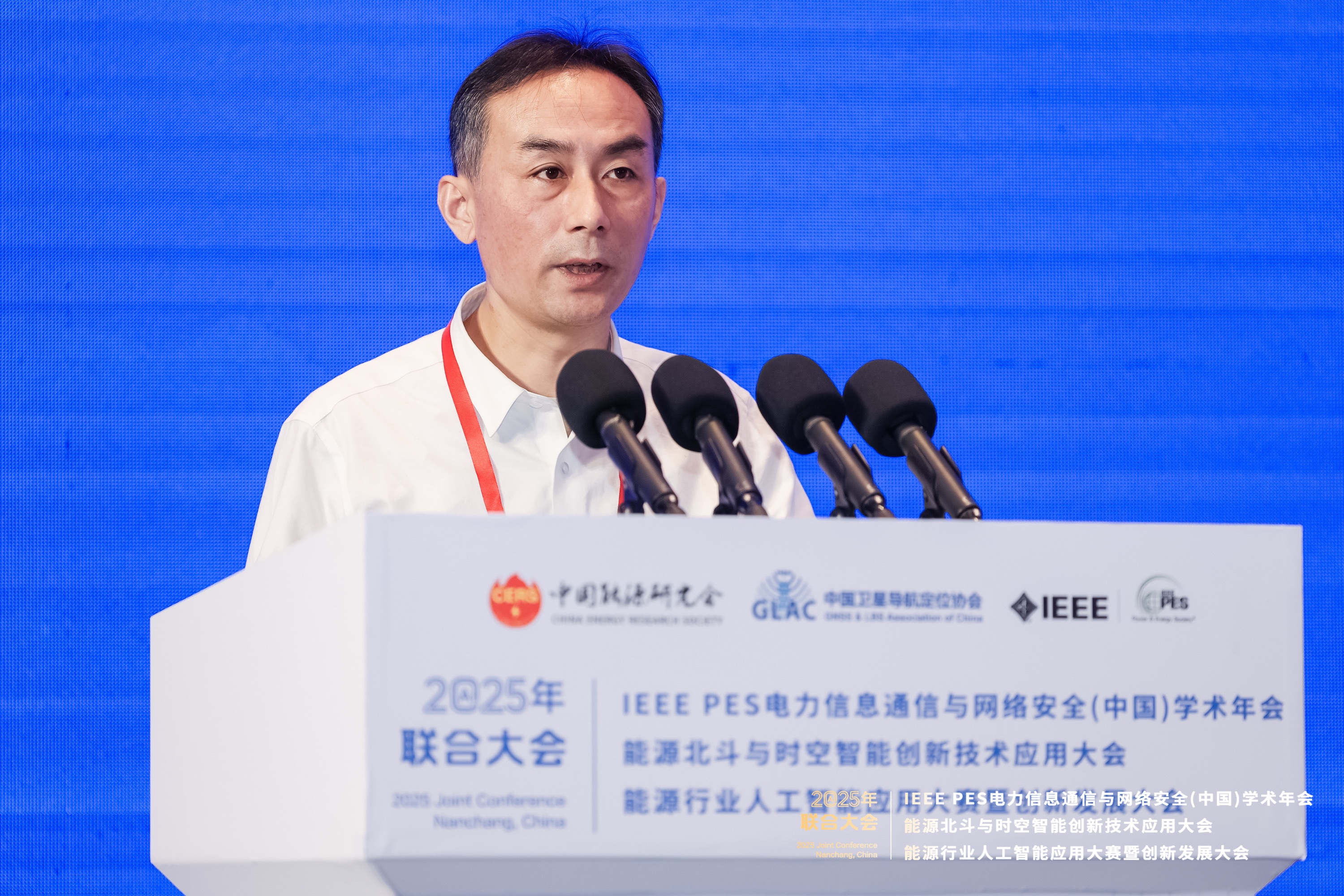 WUKG0054-opq4202002378