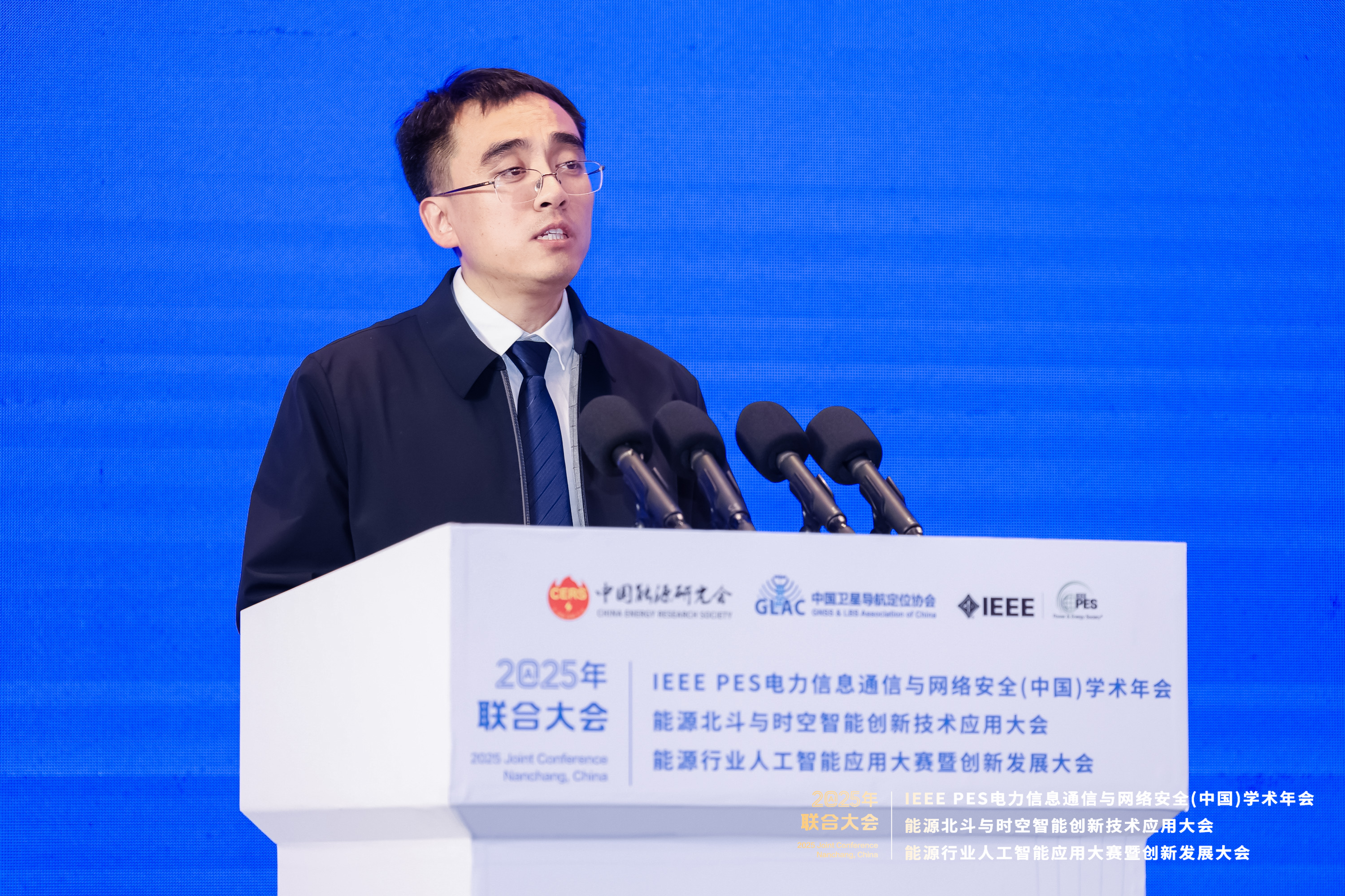 WUKG9891-opq4201743449